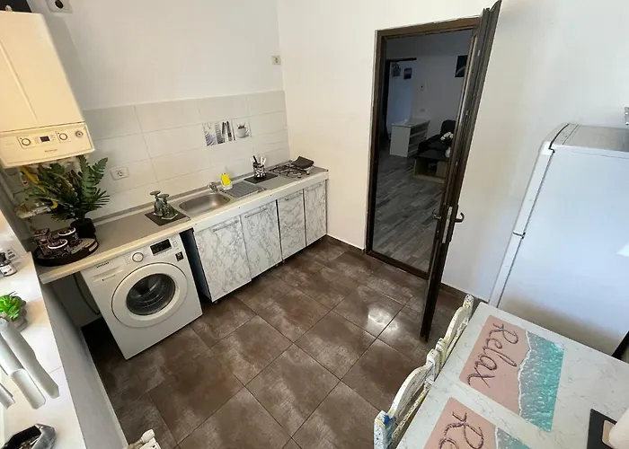 Garsoniera Alexandra Apartamento Năvodari